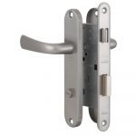 CERRADURA EMBUTIDA FUTURA B40 BAÑO INOX CL POLI