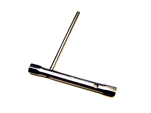 Llave tubo 10x11 m/m